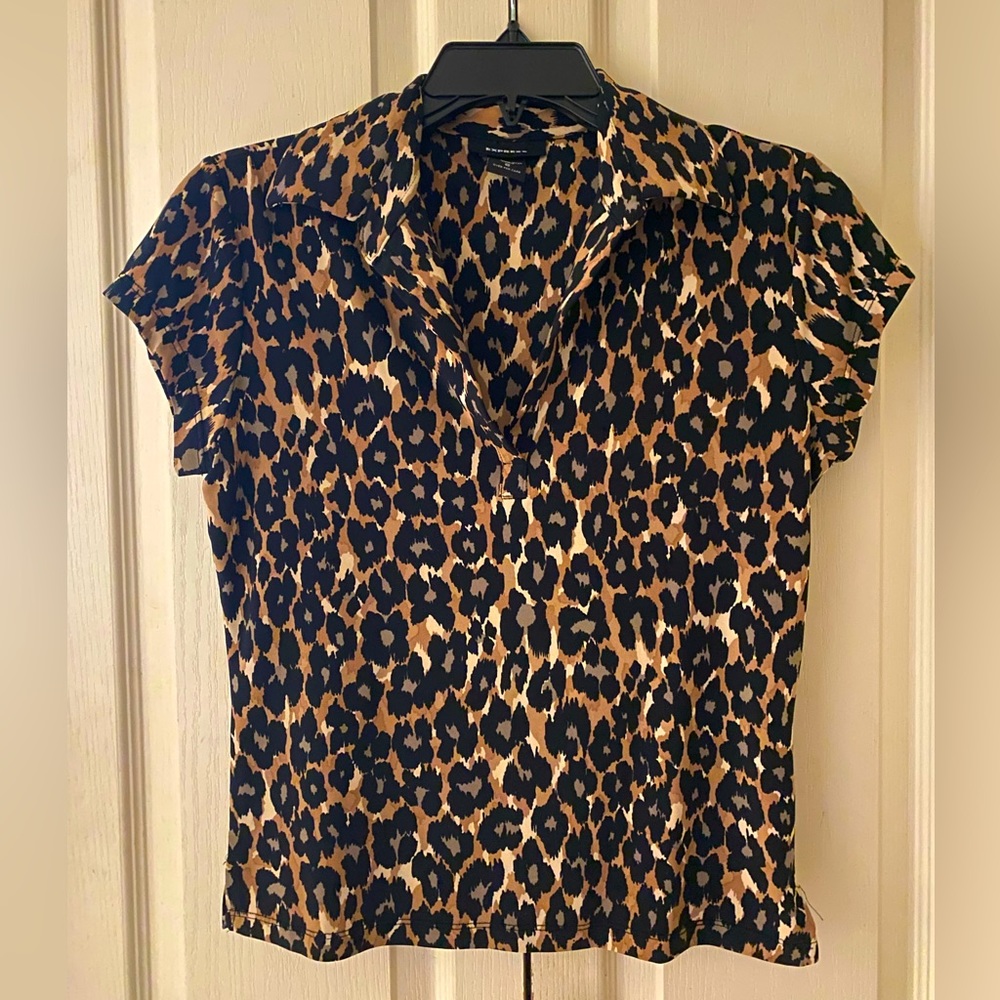 Express Small Leopard print top